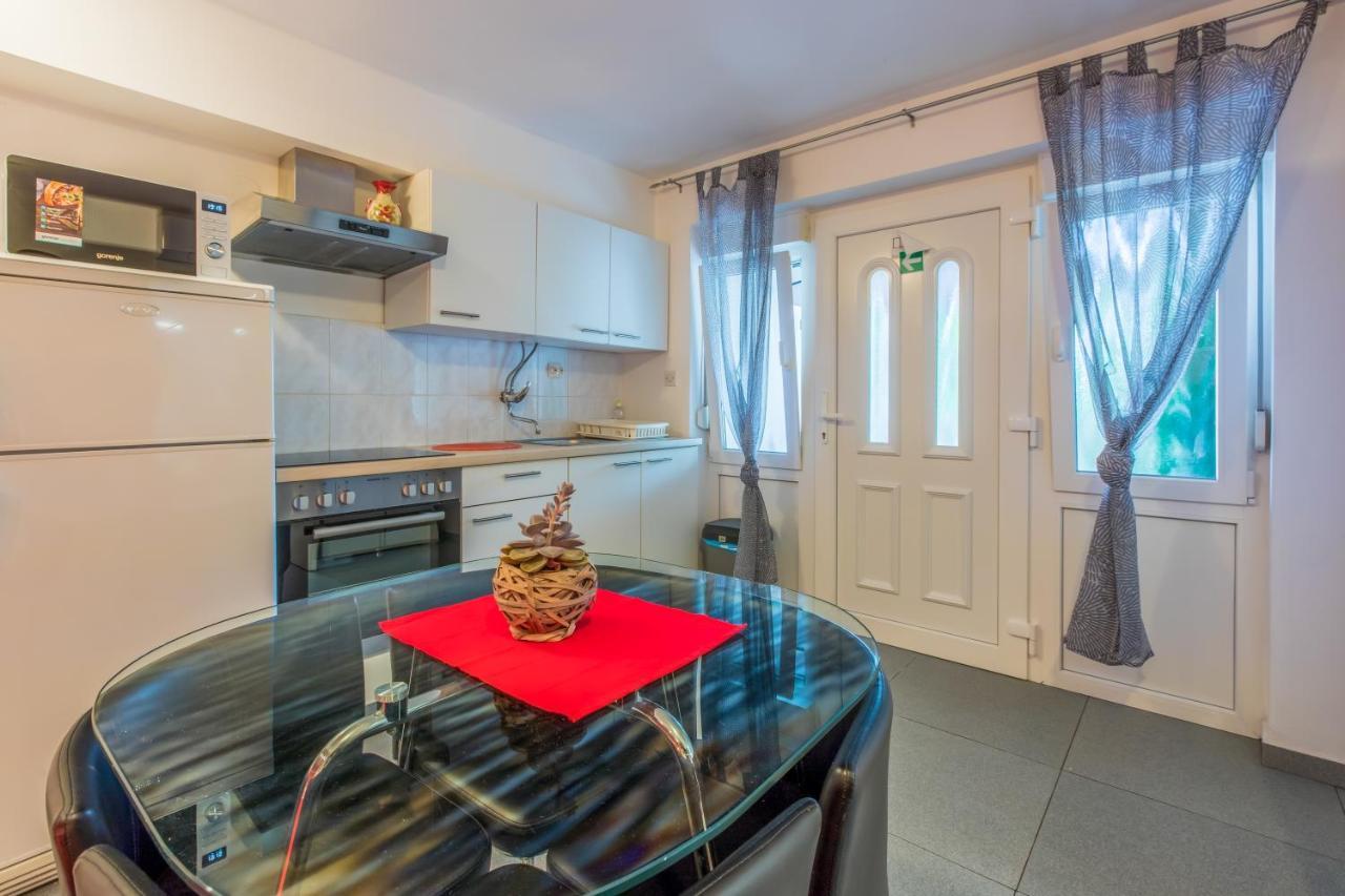 Studio Crikvenica 5478B Luaran gambar